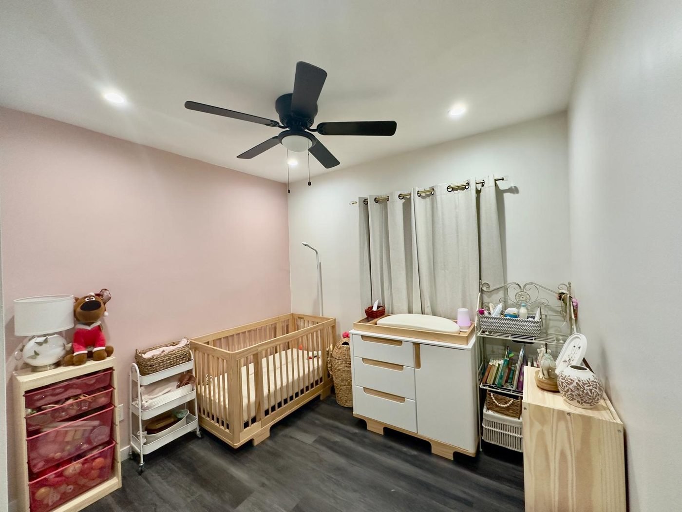 Finished nursery / bedroom